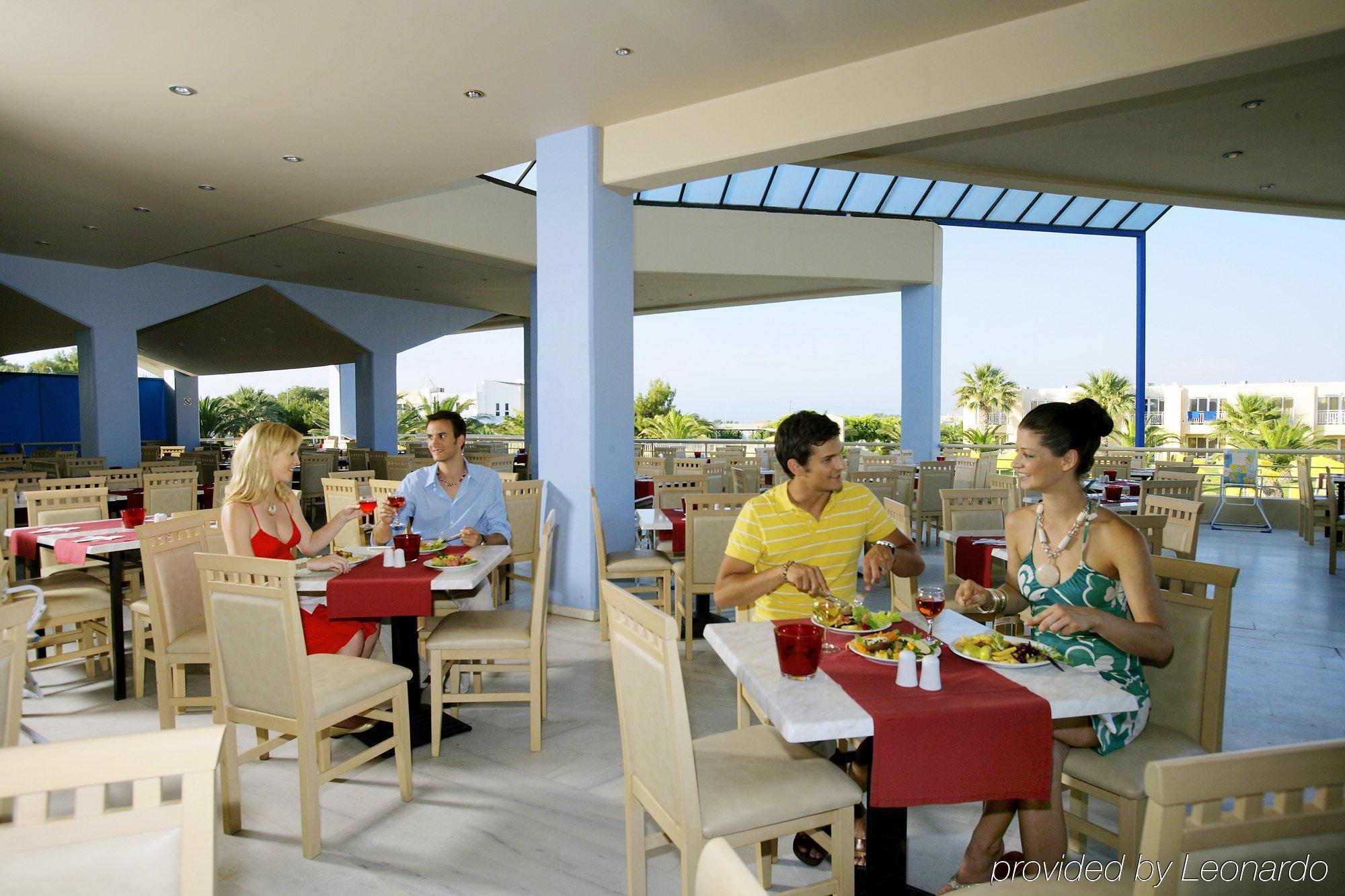 Akti Coast Club Hotel Мармарі Екстер'єр фото